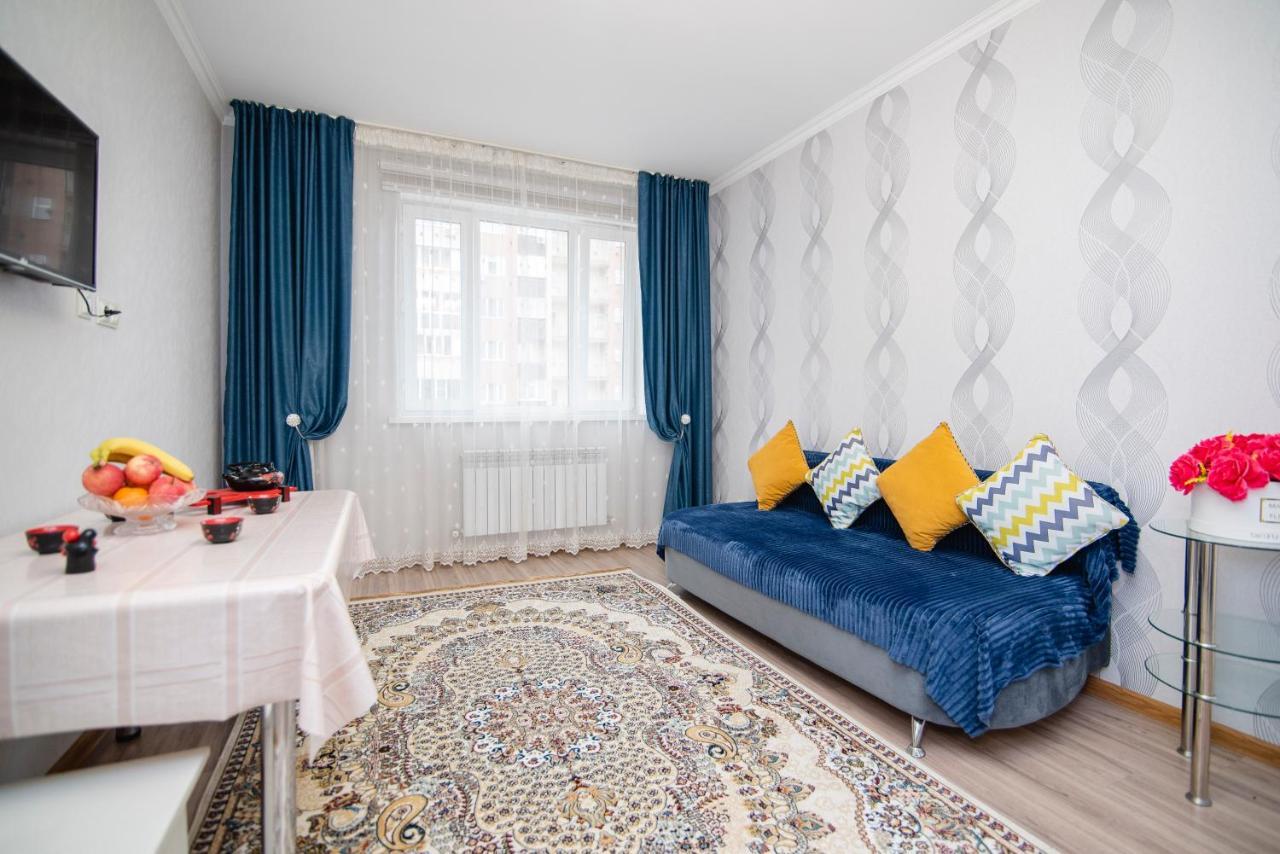 Apartment Zodiak Almaty Exterior foto