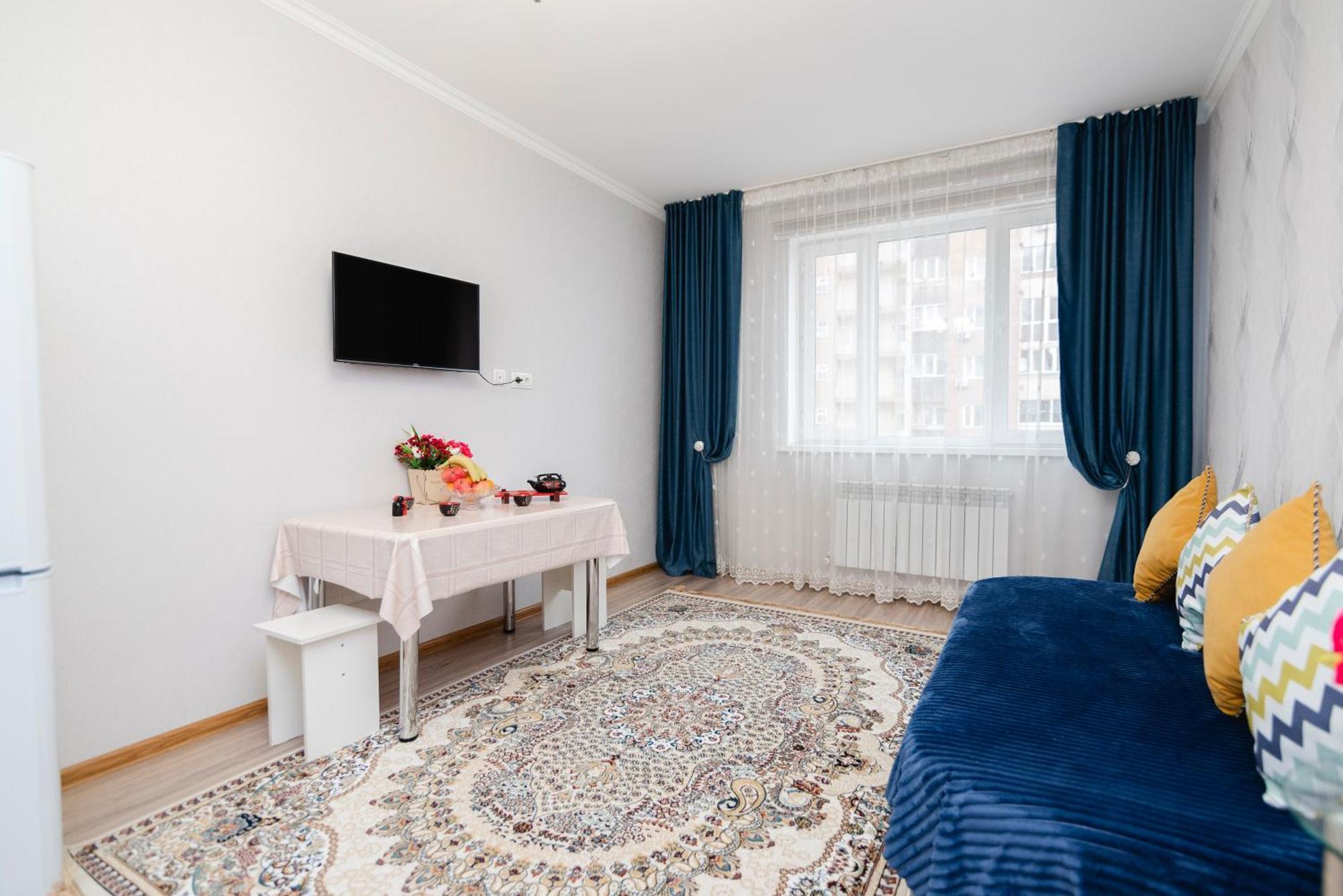 Apartment Zodiak Almaty Exterior foto